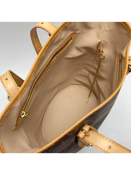 Louis Vuitton Monogram Bucket GM Tote Bag - Picture 3 of 9